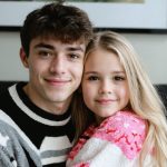 Från online-stjärna till nya början: En YouTube-kärlekshistoria blomstrar till familj